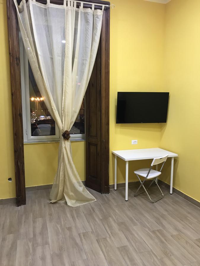 La Casa Di Fafa Bed & Breakfast Naples Exterior photo
